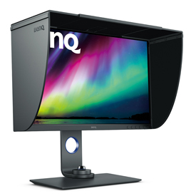 Monitor BenQ SW270C con visera