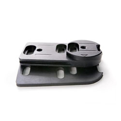 Universal adapter plate